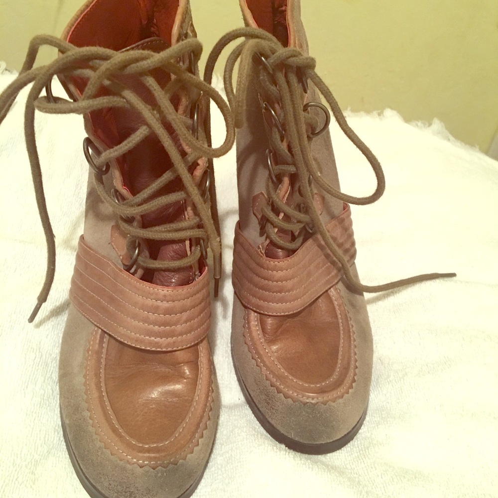 Luxury Rebel women ankle boots